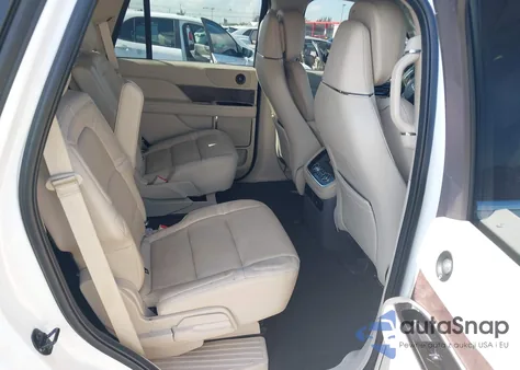 2021 Lincoln Navigator Reserve z USA, uszkodzony, nr VIN 5LMJJ2LT4MEL20880